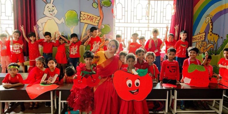 'Red Day' organized in the kindergarten of Srinath Public School